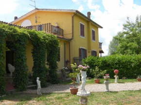  Life B&B  Сутри